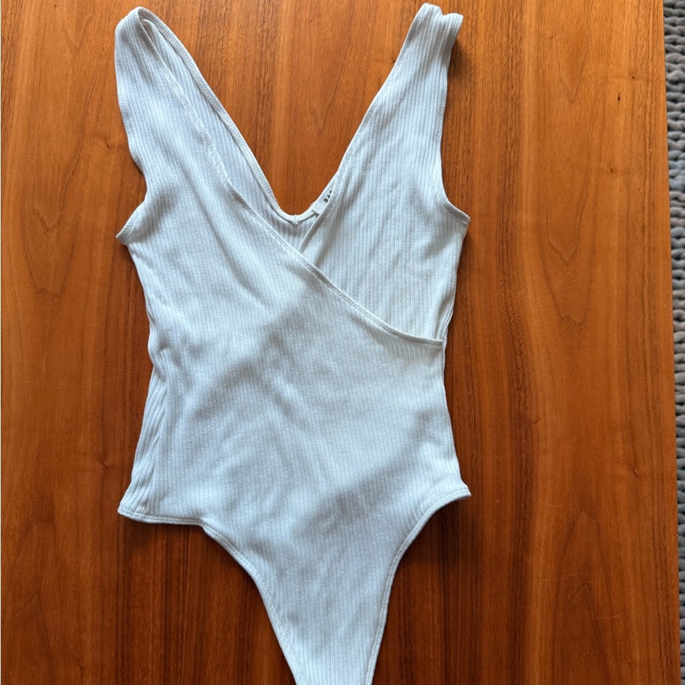 Babaton White Ribbed bodysuit - Picture 2 of 3